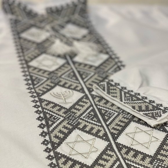 White Men’s Embroidered Shirt with Jewish Symbols - Picture 5 of 6